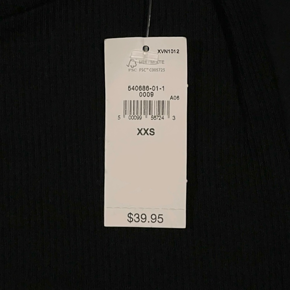 Gap Rib Tee - Picture 2 of 5